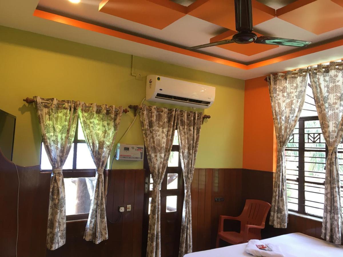 Whispering Woods Inn Bolpur Kültér fotó