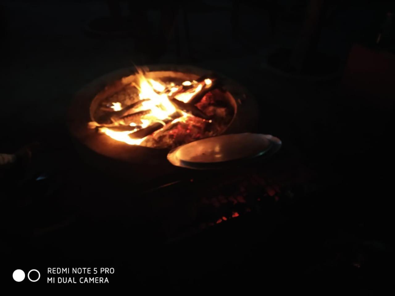 Whispering Woods Inn Bolpur Kültér fotó